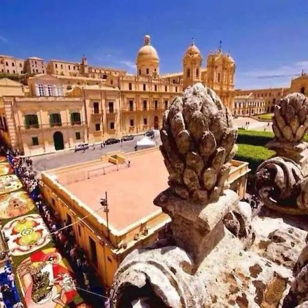 Casa Vacanza Zeus نوتو المظهر الخارجي الصورة